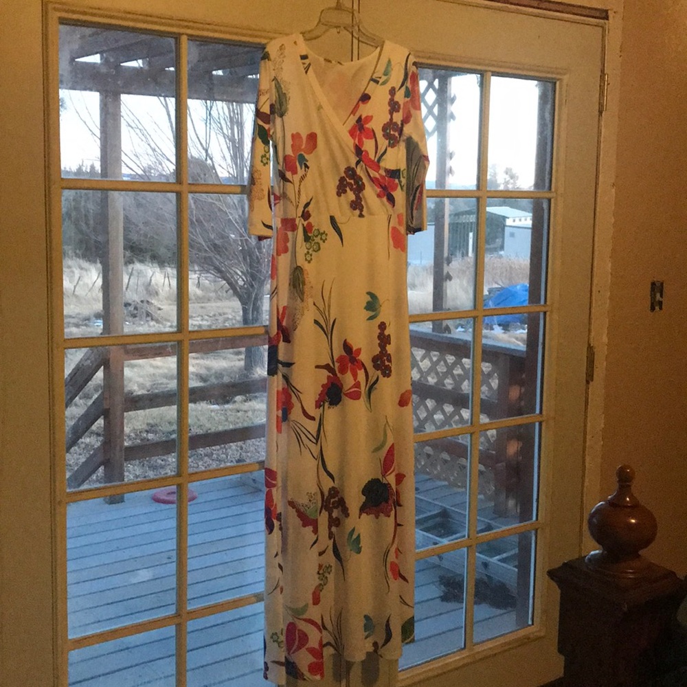 Elegant floral maxi